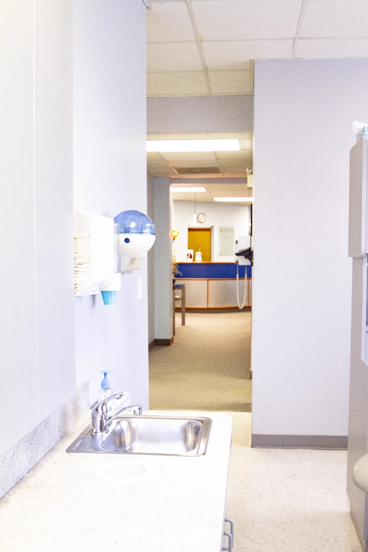 Calm, modern hygiene operatory at Pettinato Dental Care